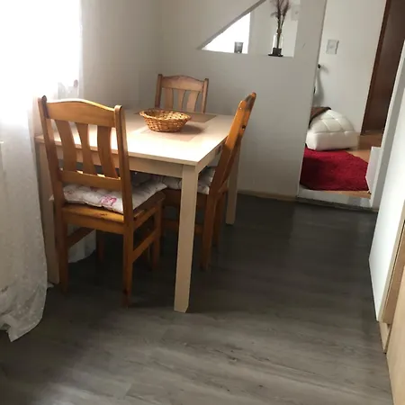 1-5 Schlafplaetze Zg * Siegen