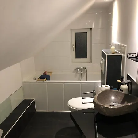 Apartment 1-5 Schlafplätze Zg *